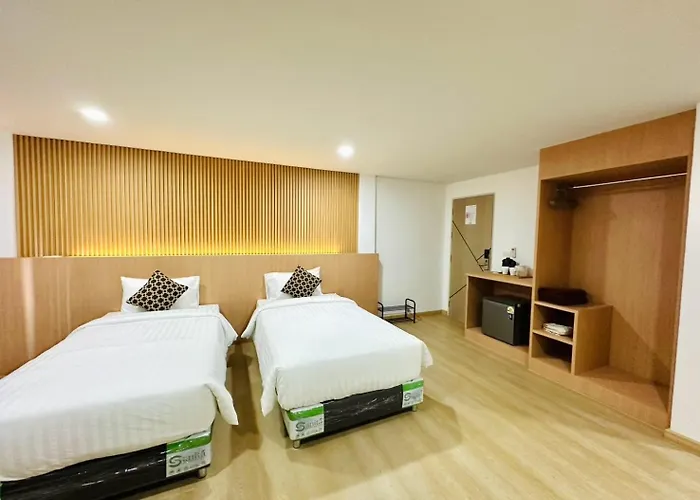 Hotel The Cozy77 - No Parking