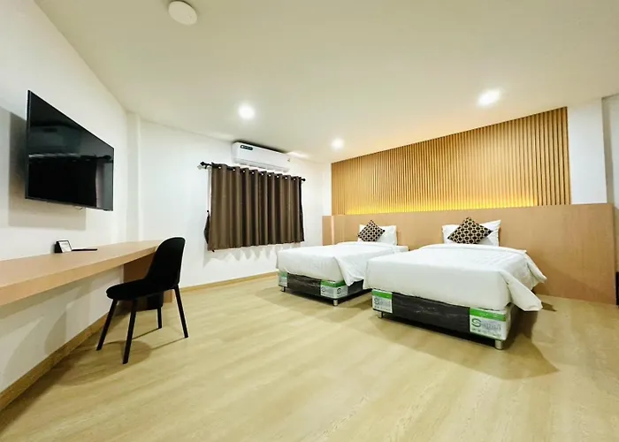 The Cozy77 - No Parking Hotel 3*