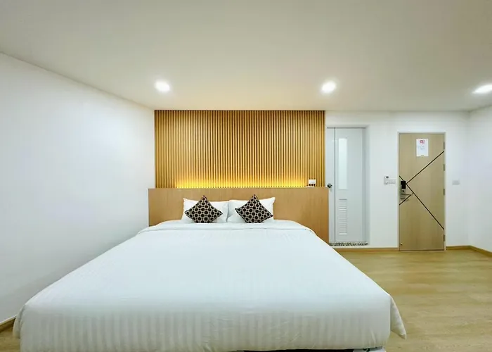 Hotel The Cozy77 - No Parking 3*