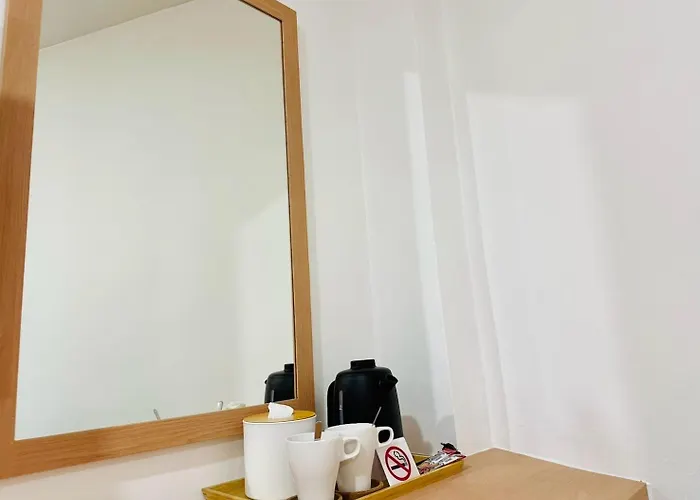 Hotel The Cozy77 - No Parking 3*