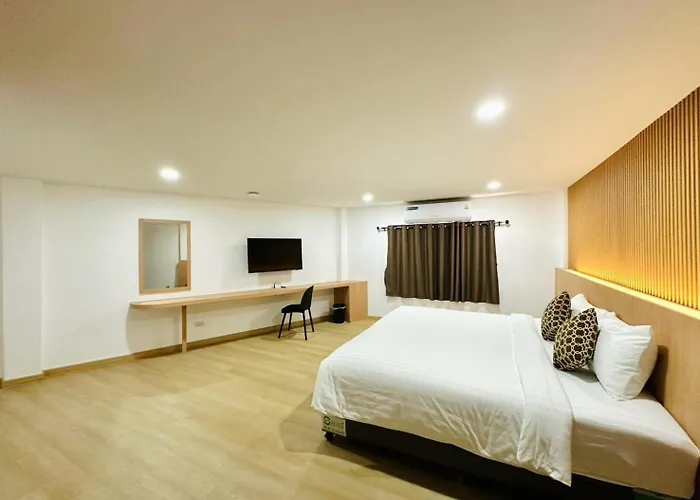 Hotel The Cozy77 - No Parking