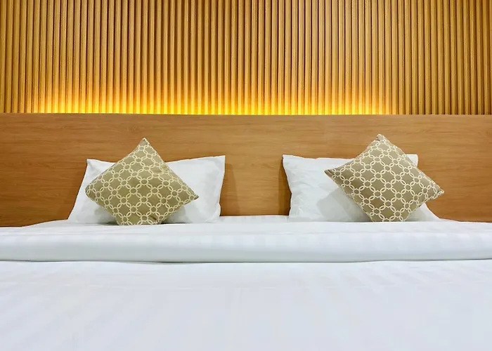 The Cozy77 - No Parking Hotel 3*